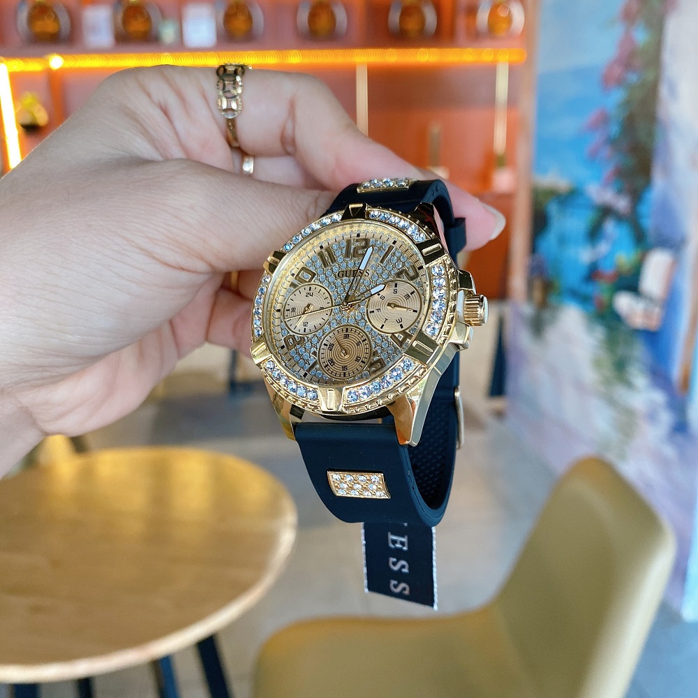 GUESS レディース用腕時計 唄い W1160L1 新品未使用 